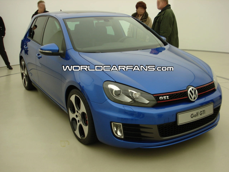 Illustration for article titled 2010 Volkswagen Golf GTI MK VI: First Four-Door Production Photos